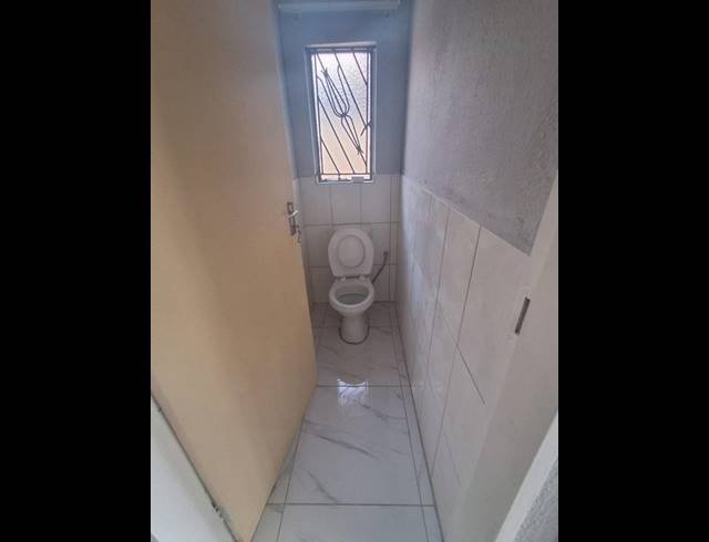 3 BEDROOM HOUSE FOR SALE IN PROTEA GLEN